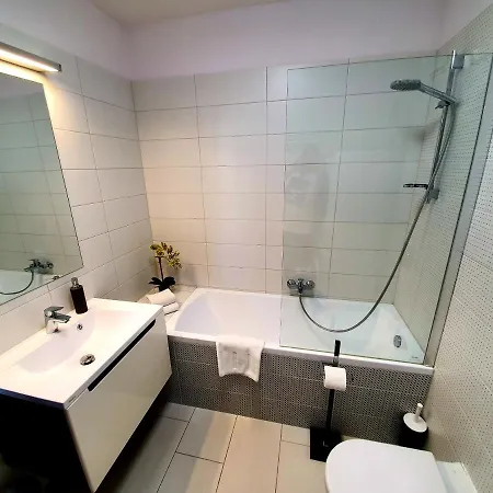 Intro Apartman Sarvar Exterior photo