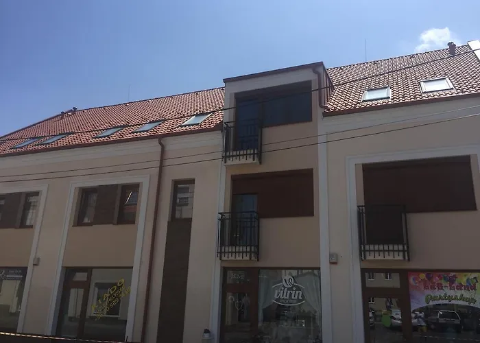 Intro Apartman
